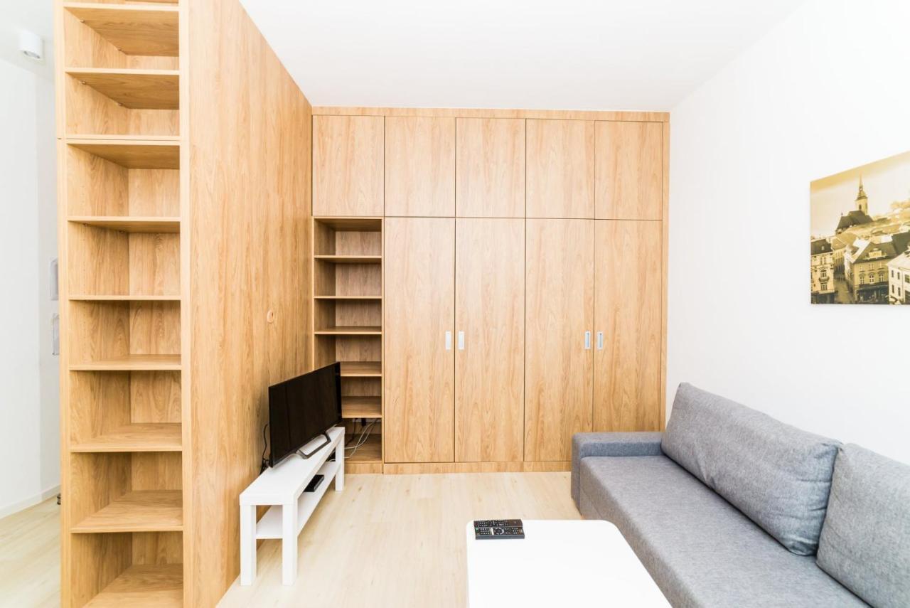 City Castle Apartments Free Parking Bratysława Zewnętrze zdjęcie