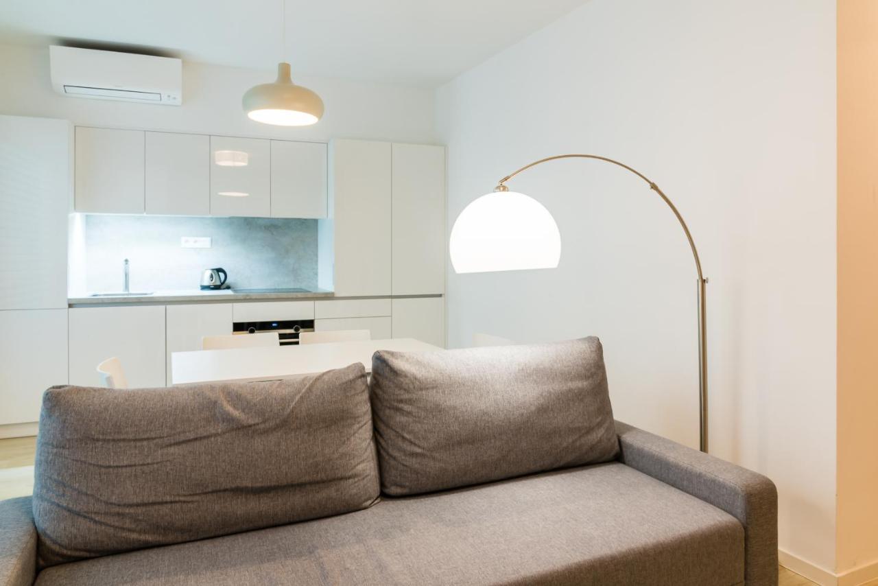 City Castle Apartments Free Parking Bratysława Zewnętrze zdjęcie