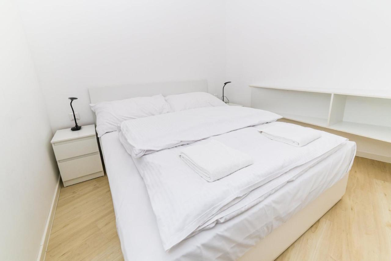 City Castle Apartments Free Parking Bratysława Zewnętrze zdjęcie