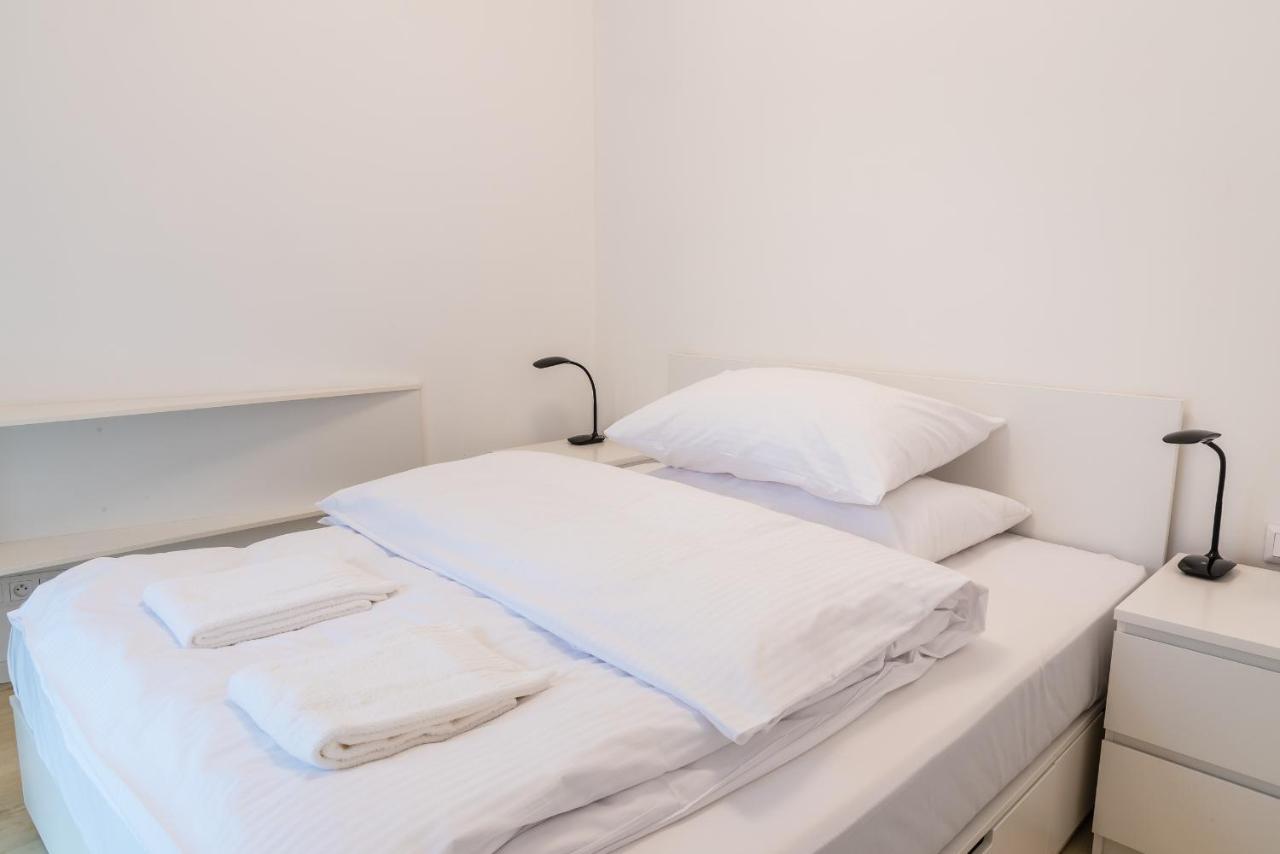 City Castle Apartments Free Parking Bratysława Zewnętrze zdjęcie