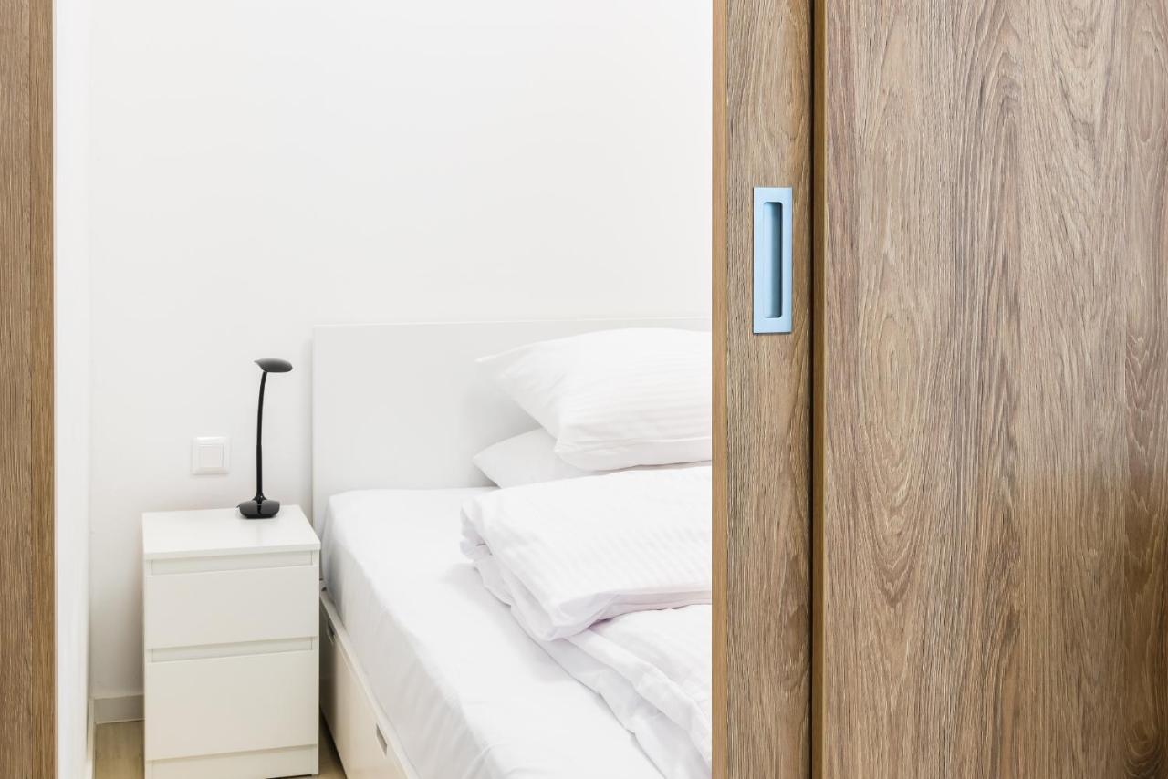 City Castle Apartments Free Parking Bratysława Zewnętrze zdjęcie