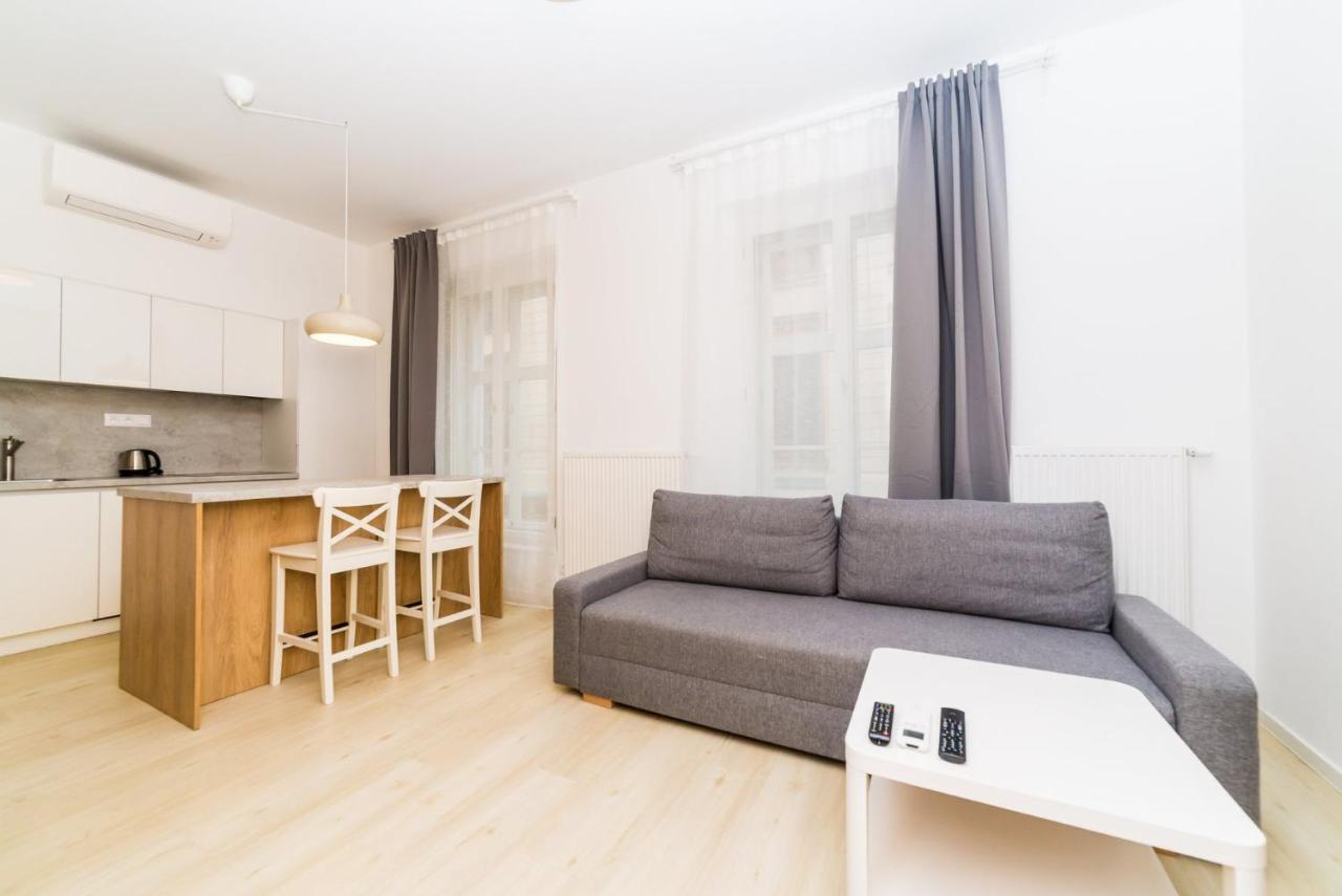 City Castle Apartments Free Parking Bratysława Zewnętrze zdjęcie
